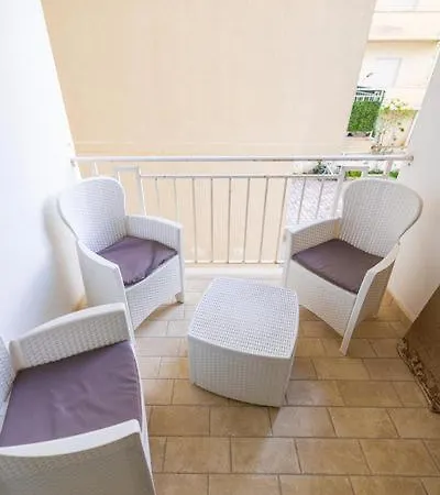 Nicole Apartment